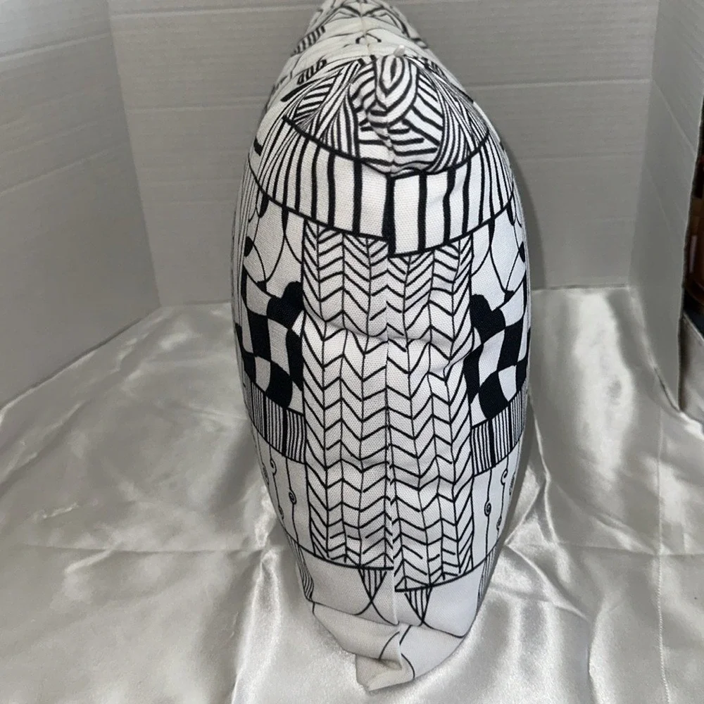 Autistic Designed Geometric Throw Pillow 